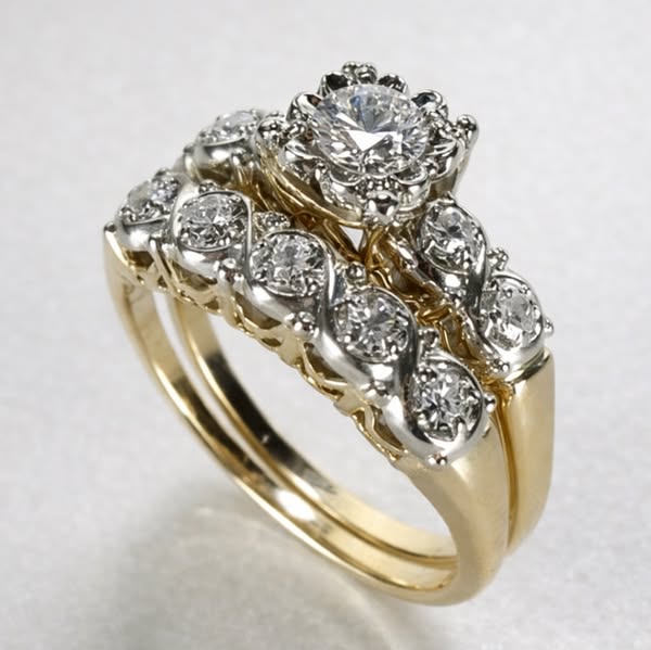 Golden Classic Ring