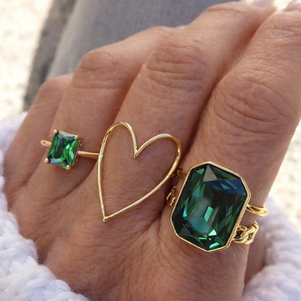 Simple Heart Ring