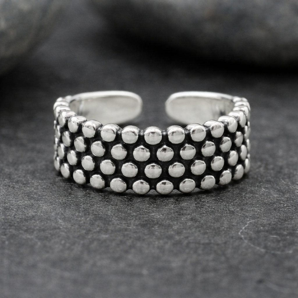 Vintage Dot Ring