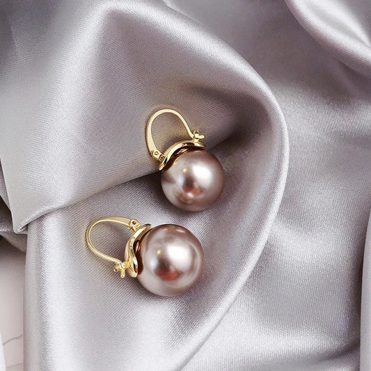 Gold Pearl Earrings
