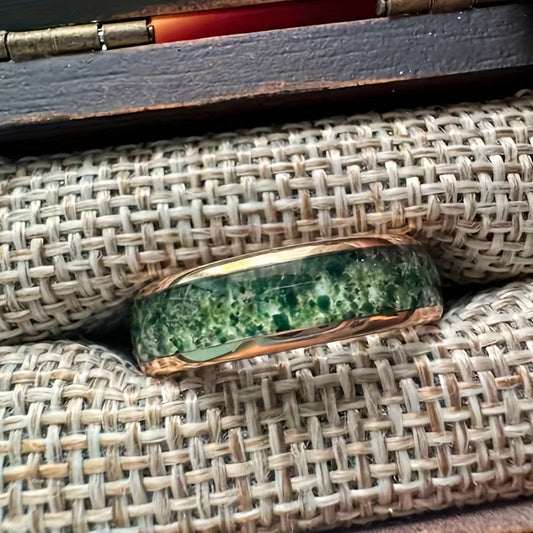 Emerald Band Ring