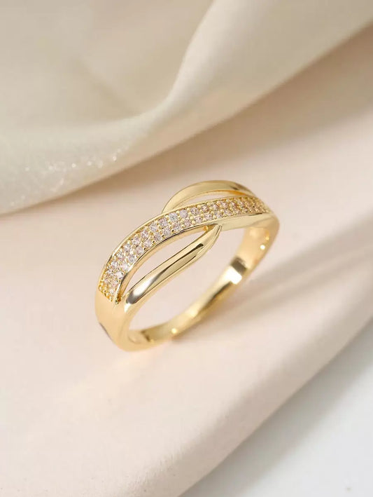 Signature Zirconia Ring