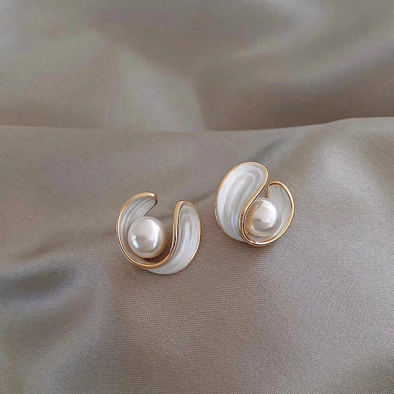 Pearl Swirl Stud Earrings