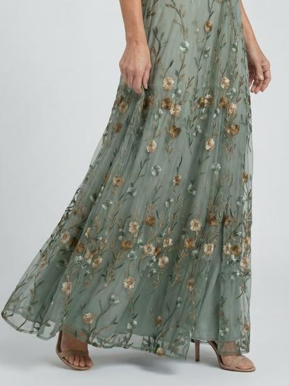 Delvina | Halter Bloom Flow Maxi Dress