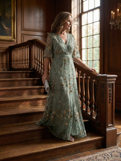 Delvina | Halter Bloom Flow Maxi Dress
