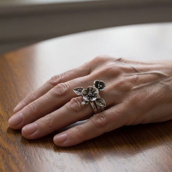 Silver Petal Layer Ring