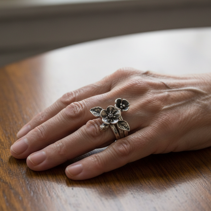 Silver Petal Layer Ring