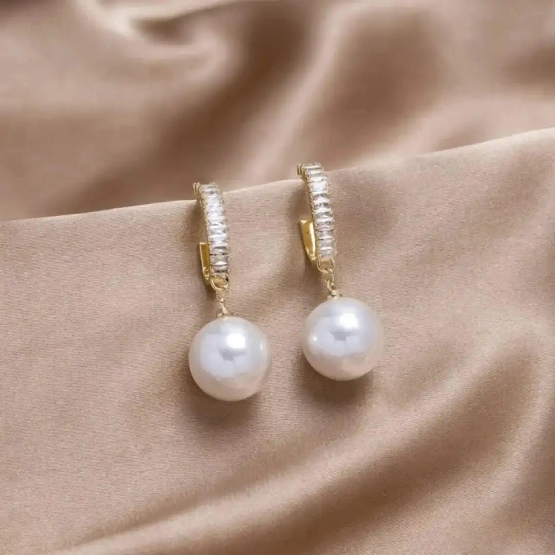 Classic Pearl Spark Earrings