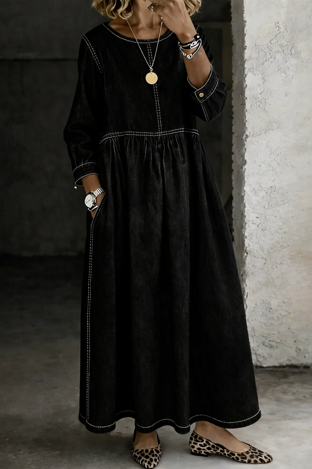 Olivia | Round Neck Long Sleeve Denim Dress