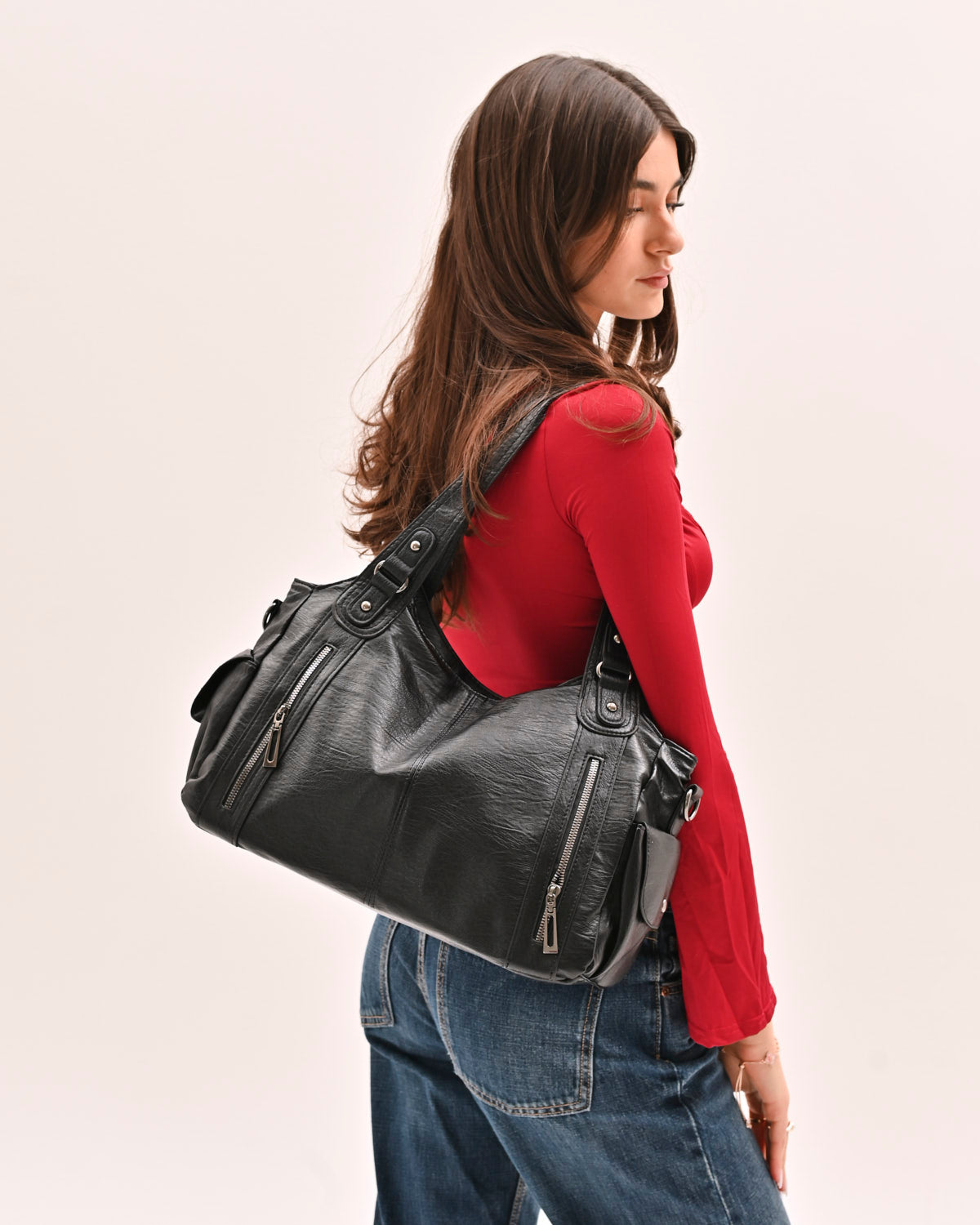 Edyisa black everyday city shoulder bag, front view