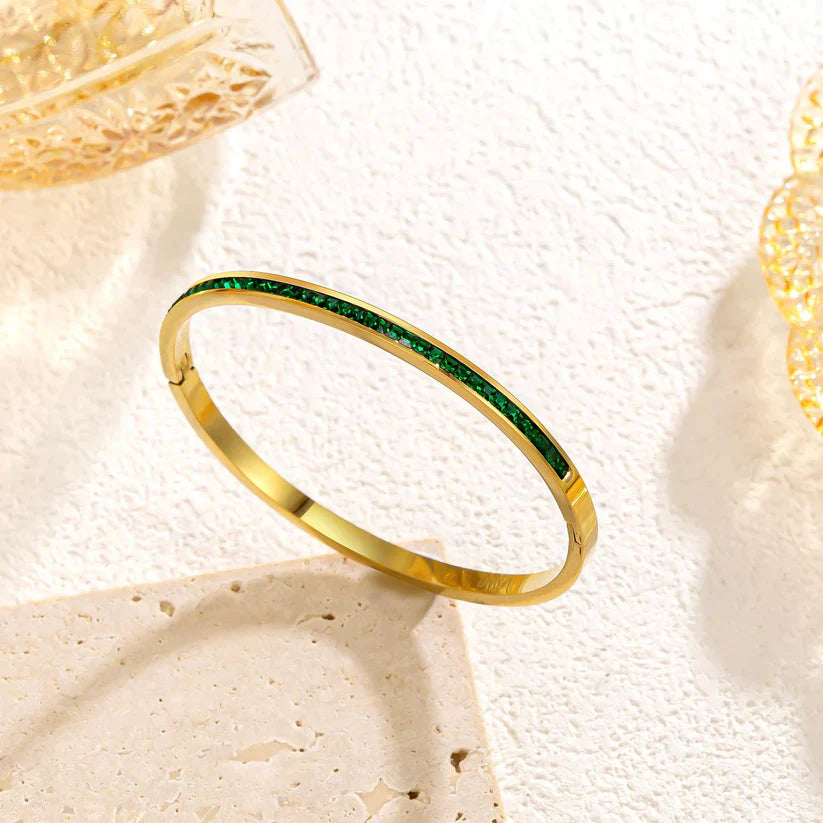 Emerald Glow Delicate Bracelet