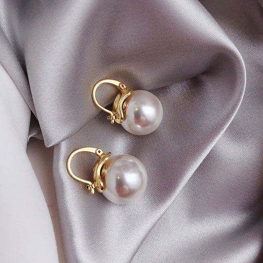 Gold Pearl Earrings