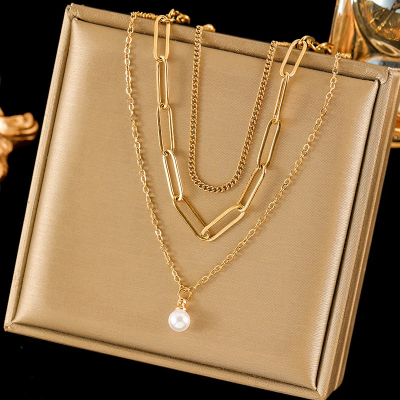 Vintage Pearl Balance Necklace (Gold)