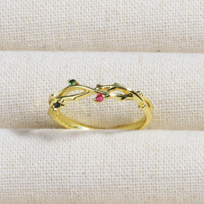 Crimson Moments Ring Collection