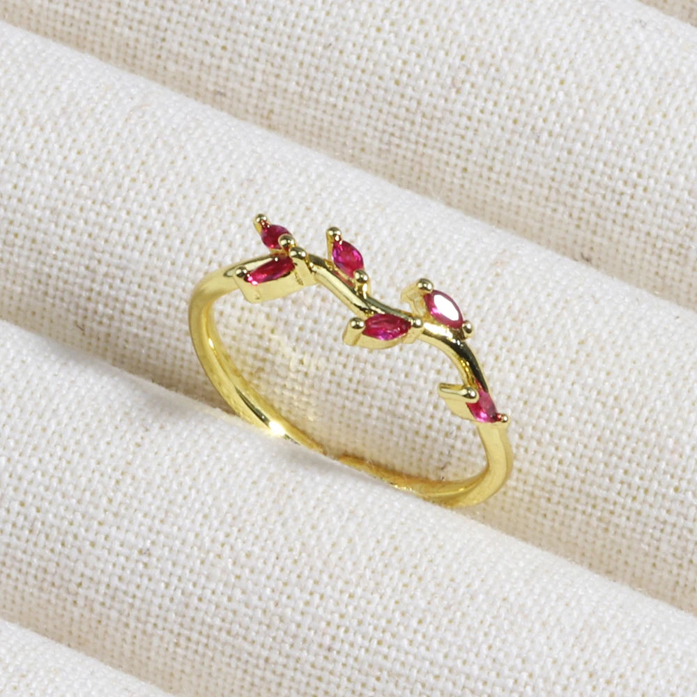 Crimson Moments Ring Collection