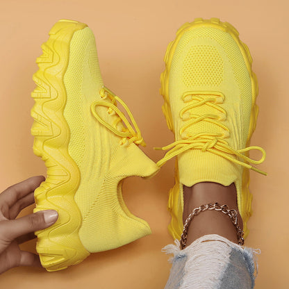 Clara | Orthopedic Comfort Nursing Shoes - Banana Yellow