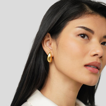 Minimal Teardrop Earrings