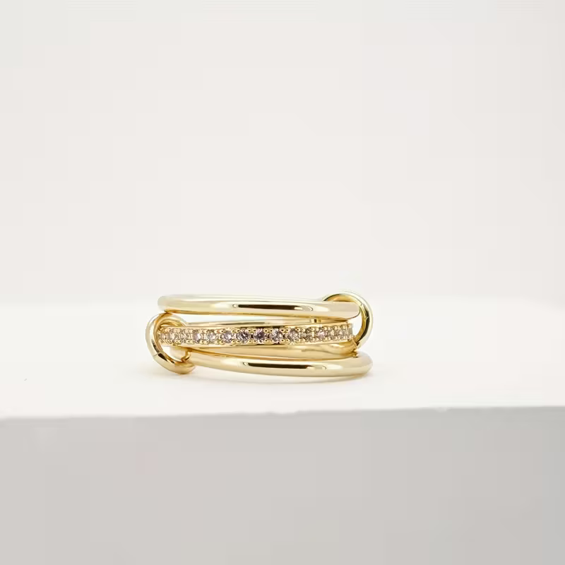 Golden Link Ring