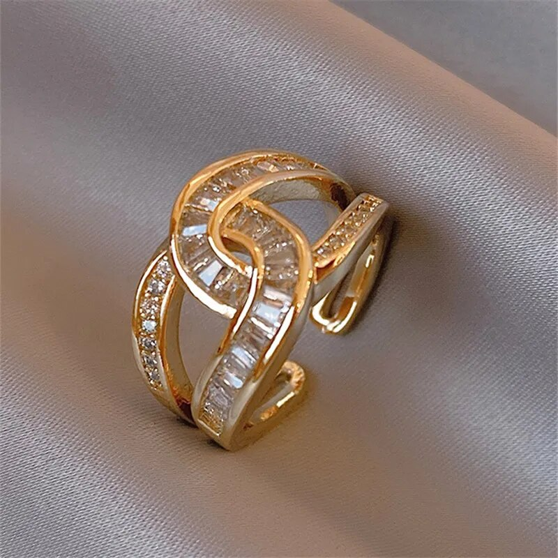 Endless Knot Ring