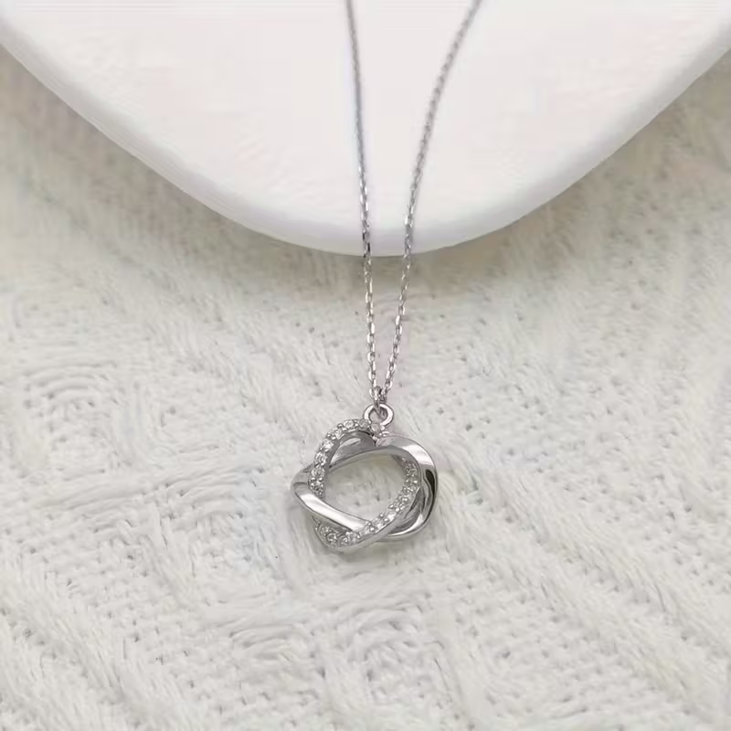 Eternal Twist Necklace