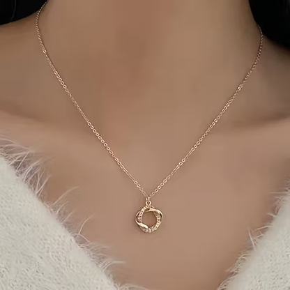 Eternal Twist Necklace