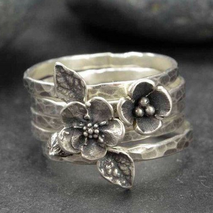 Silver Petal Layer Ring
