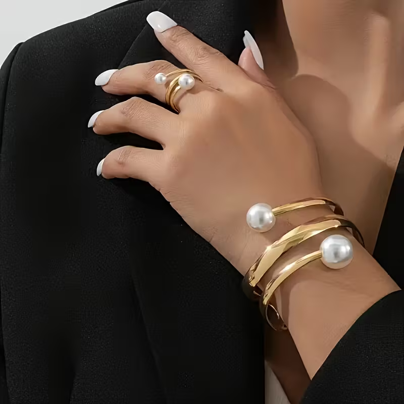Golden Pearl Set
